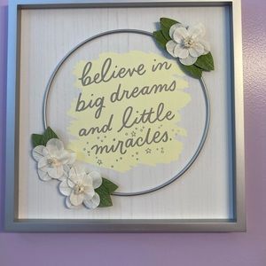 NWT Hallmark Inspirational Wood Wall Decor